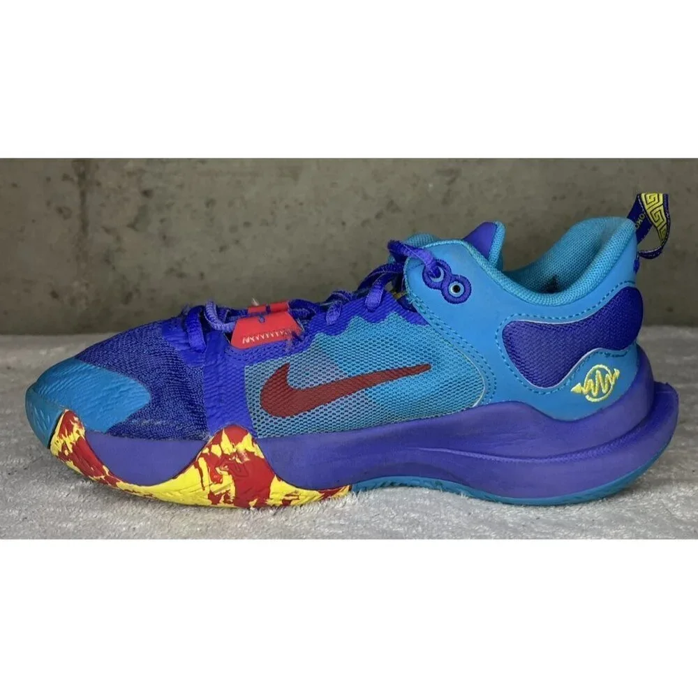 Nike Giannis Immortality 2 Kids Basketball Shoe Size 5.5Y Blue Purple DQ1943-400
